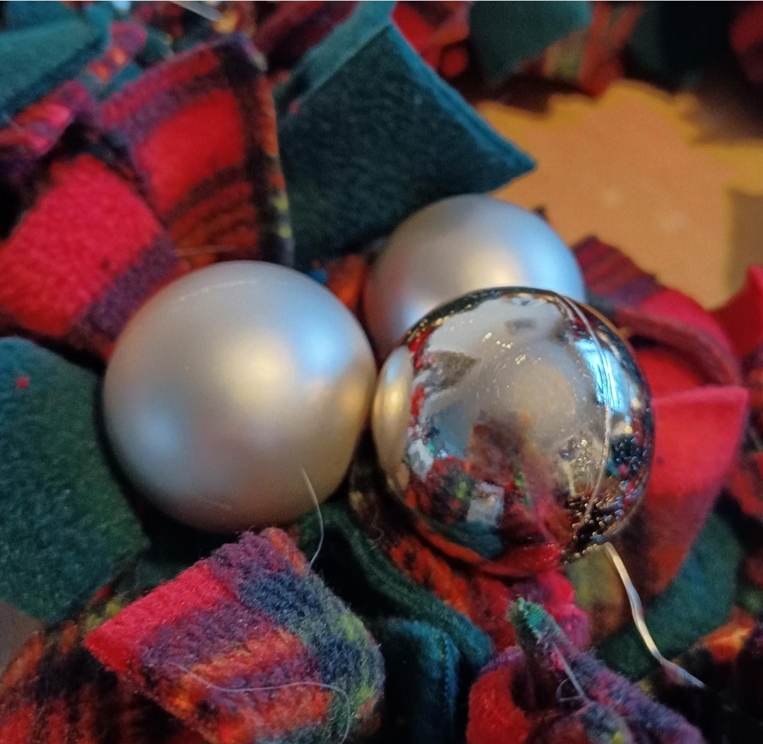 Fleece Christmas Wreath
