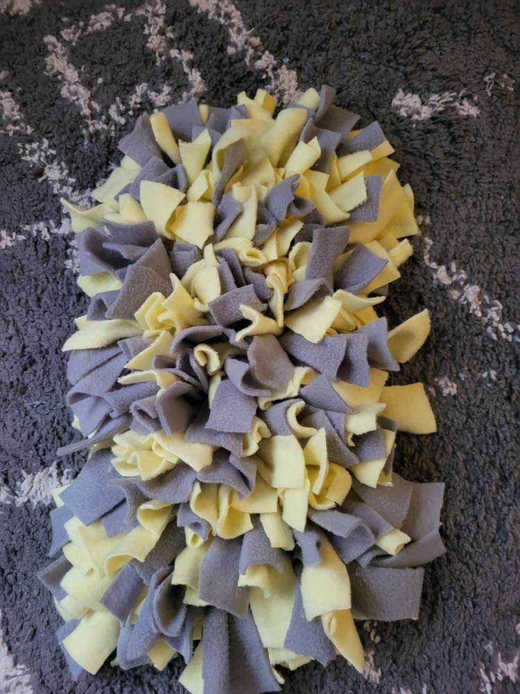 Lemon and Grey Snuffle Play Mat