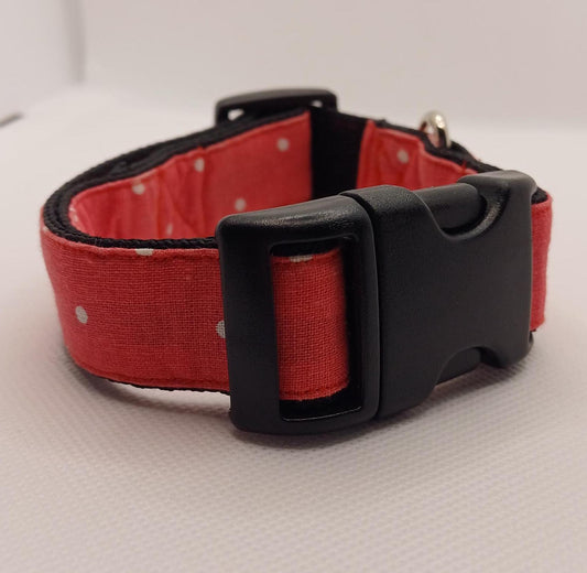 Spotty Collar